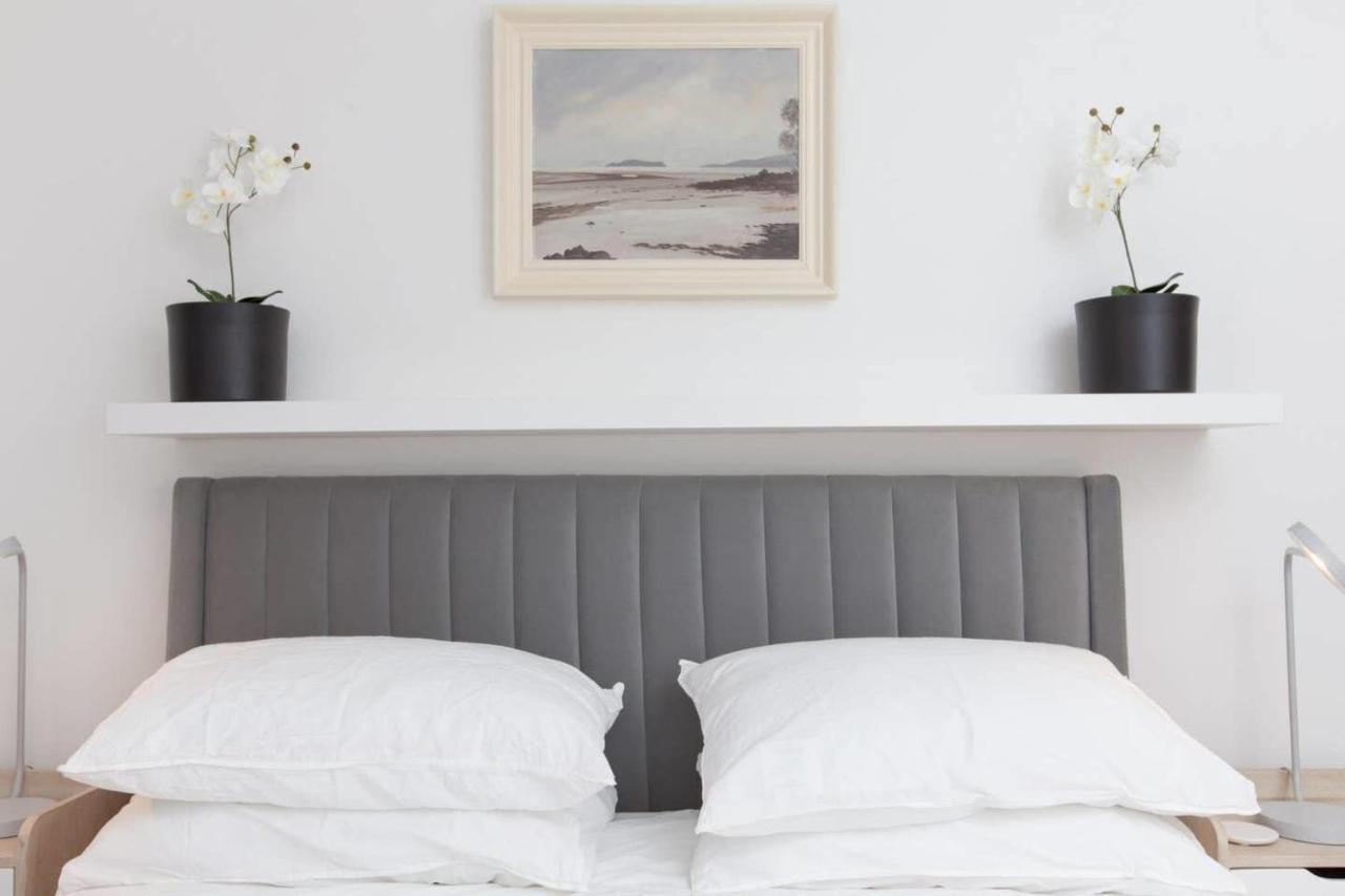 Guestready - Chic Flat In The Heart Of Edinburgh Apartment Exterior photo